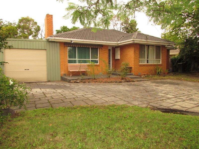 6 Narong Crescent, Knoxfield VIC 3180