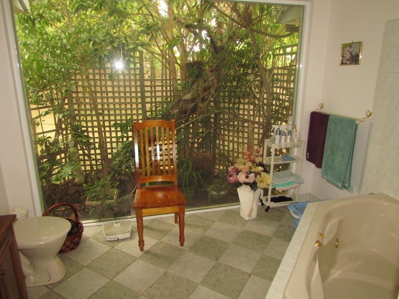 6 Narong Crescent, Knoxfield VIC 3180