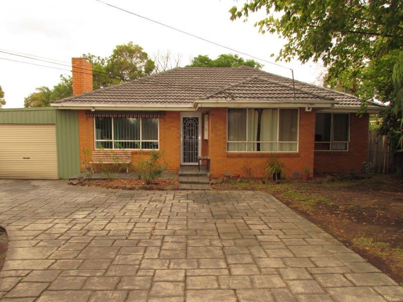 6 Narong Crescent, Knoxfield VIC 3180