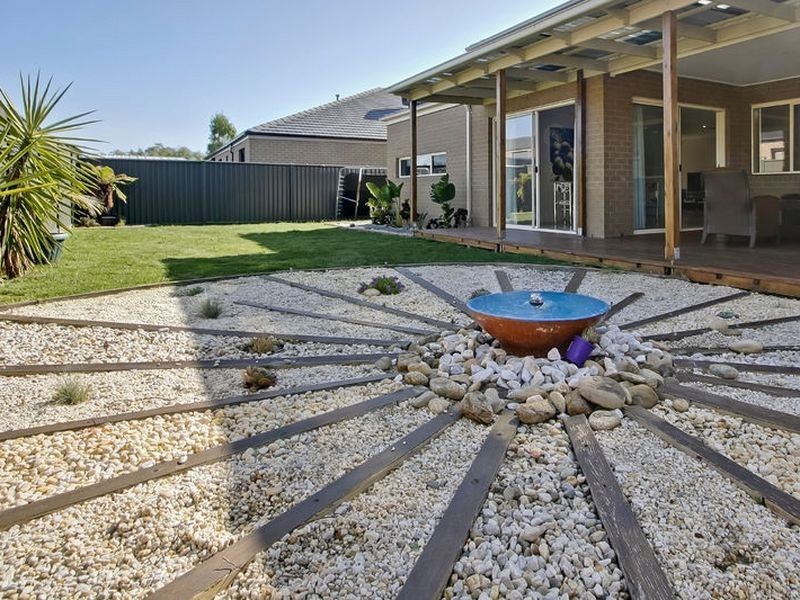 4 Prosperity Avenue, Cranbourne North VIC 3977