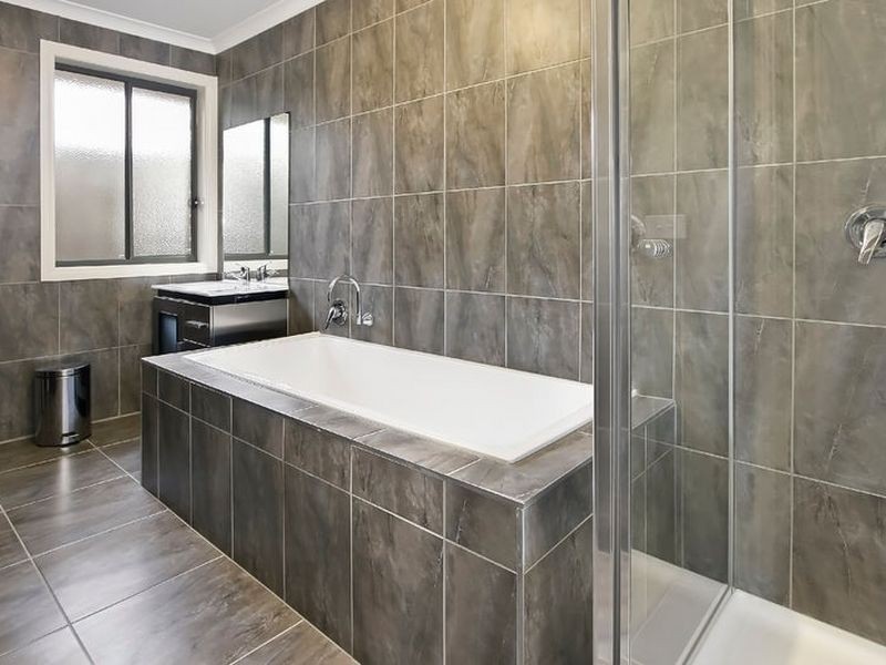 2/3 Fourth Avenue, Rowville VIC 3178