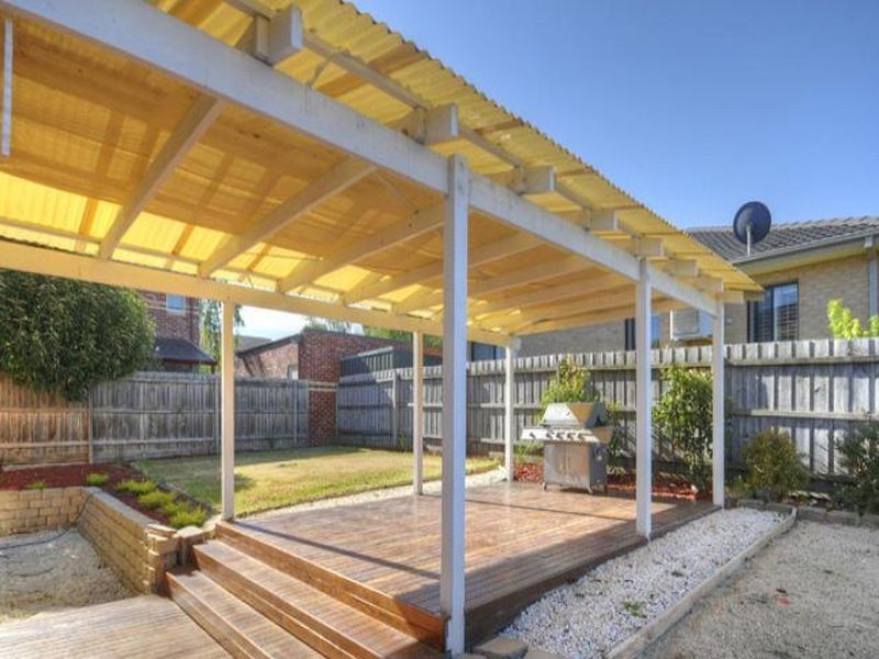 2 Subzero Close, Rowville VIC 3178