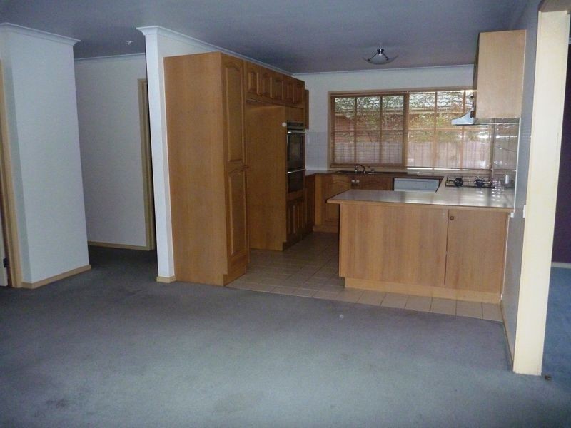 285 Karoo Road, Rowville VIC 3178