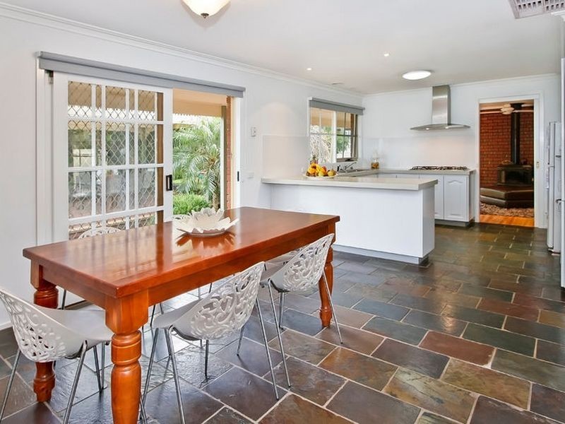 22 Palmerston Road, Lysterfield VIC 3156