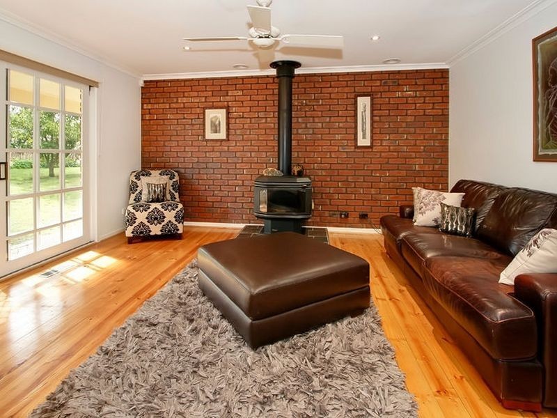 22 Palmerston Road, Lysterfield VIC 3156