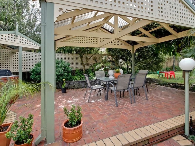22 Palmerston Road, Lysterfield VIC 3156
