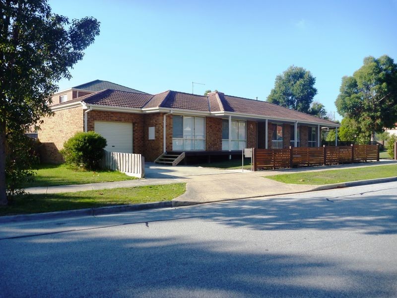 21 Pia Drive, Rowville VIC 3178
