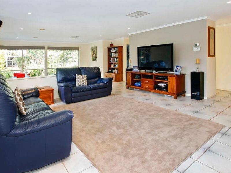 46 Allamanda Boulevard, Lysterfield VIC 3156