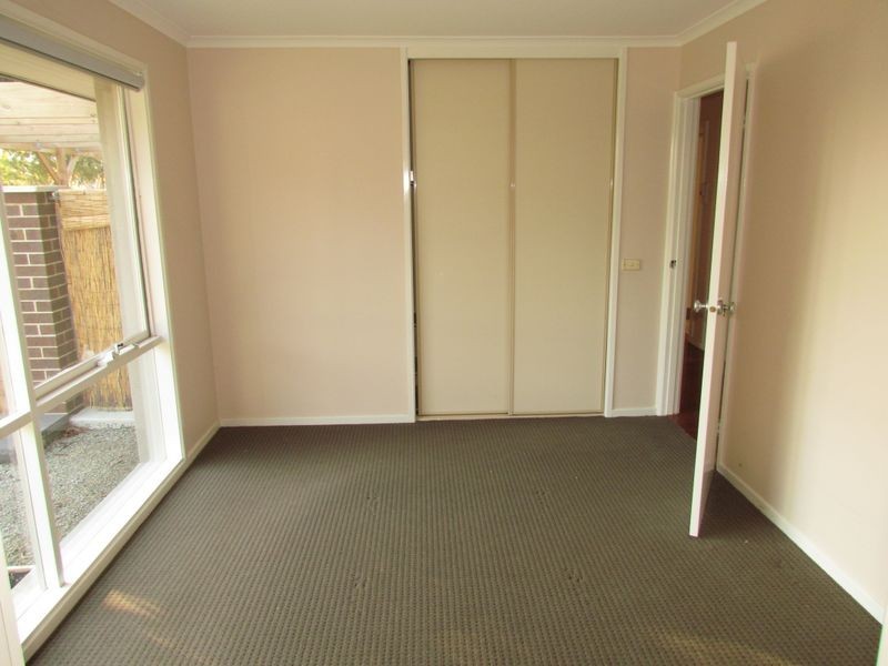 1 Watson Close, Rowville VIC 3178