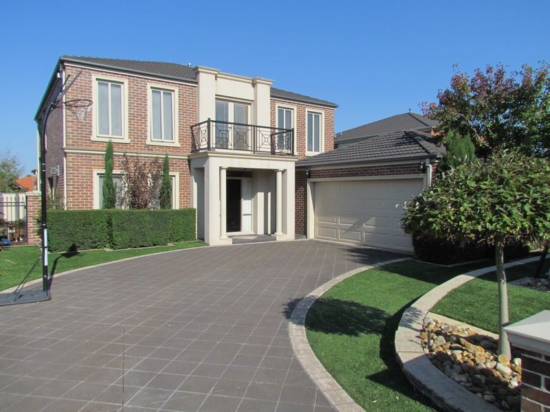 15 Lexington Close, Rowville VIC 3178