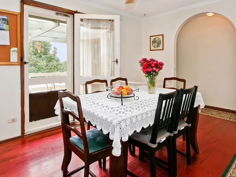 17 Ashby Drive, Dandenong North VIC 3175