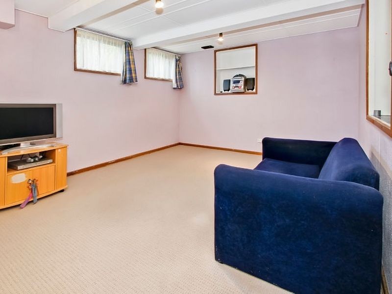 17 Ashby Drive, Dandenong North VIC 3175