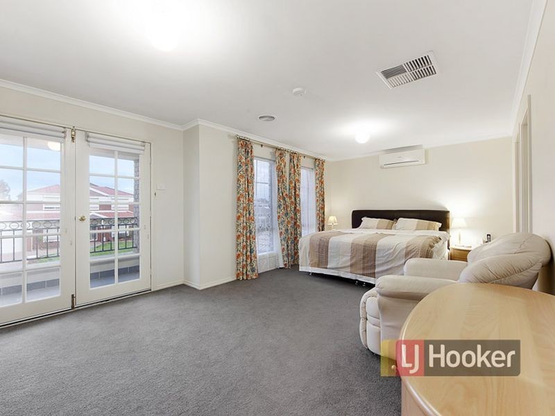 8 Huntingdale Court, Rowville VIC 3178