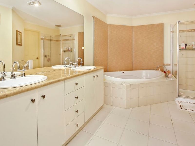 23 Victoria Knox Avenue, Rowville VIC 3178