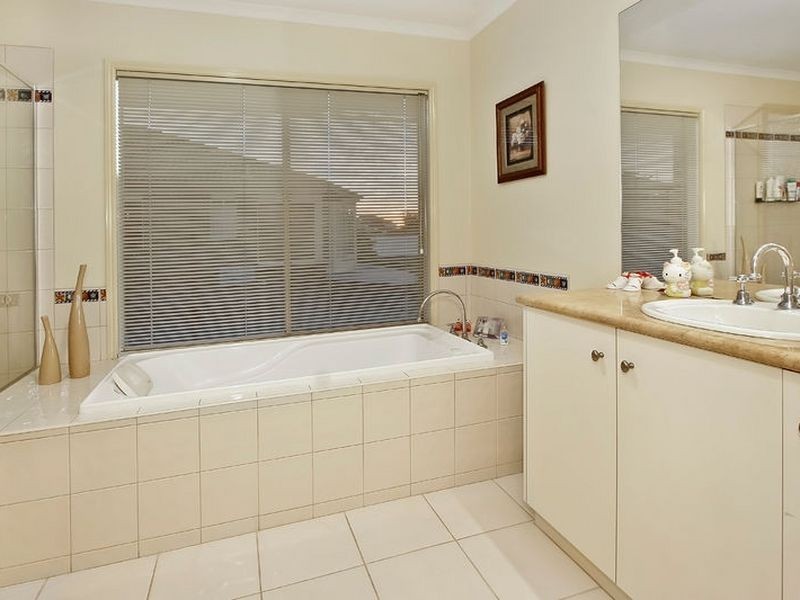 23 Victoria Knox Avenue, Rowville VIC 3178