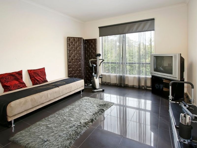 24 Ashbrook Close, Rowville VIC 3178