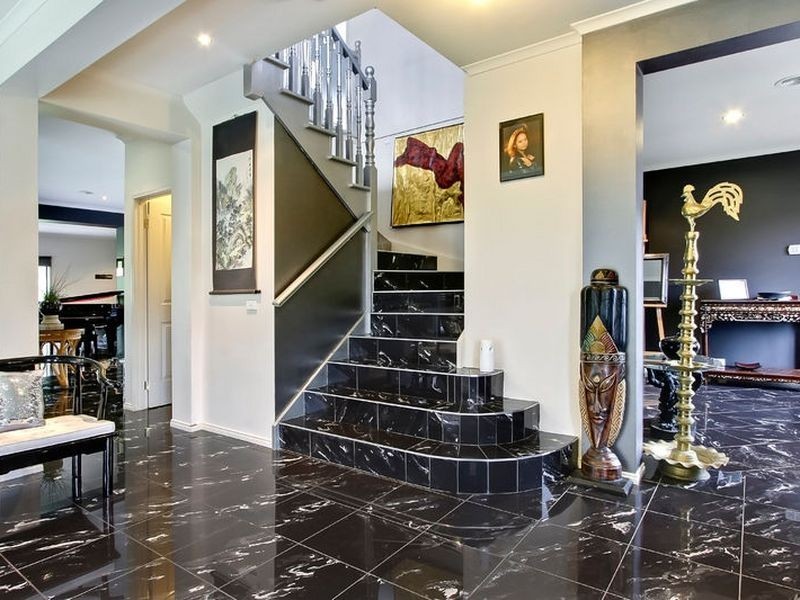 24 Ashbrook Close, Rowville VIC 3178
