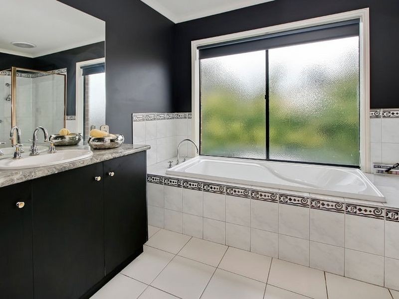 24 Ashbrook Close, Rowville VIC 3178