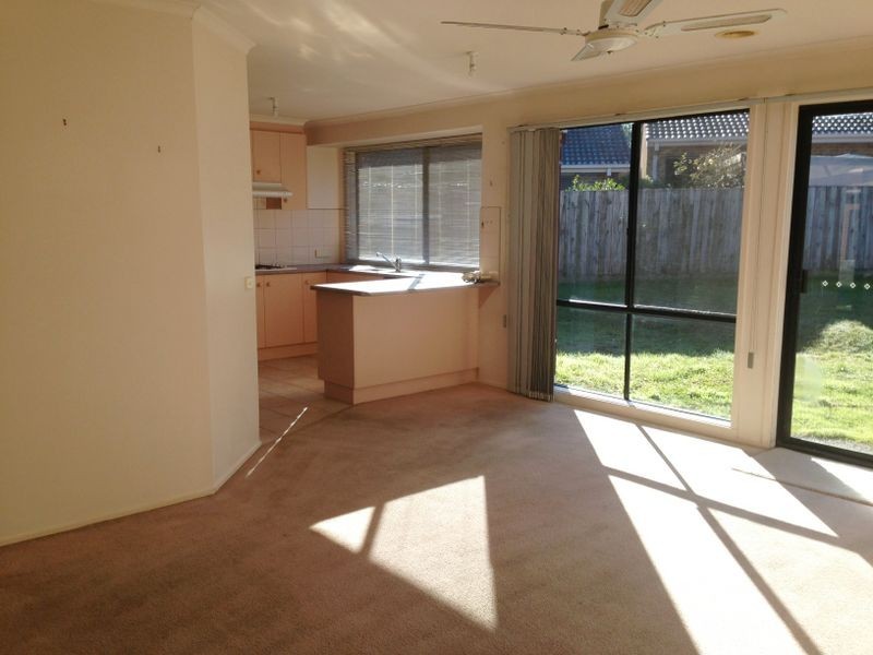 96 Kelbourne Drive, Rowville VIC 3178