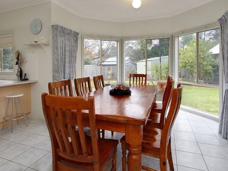 14 Tanglewood Road, Rowville VIC 3178