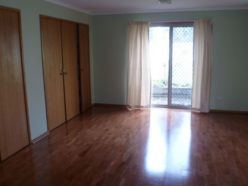 16 Oakdene Court, Rowville VIC 3178