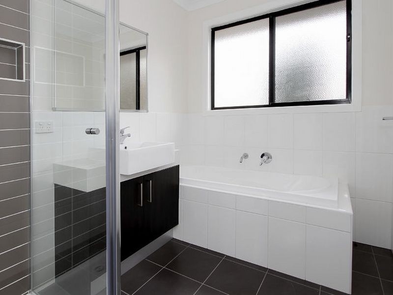 1/5 Lakeview Avenue, Rowville VIC 3178