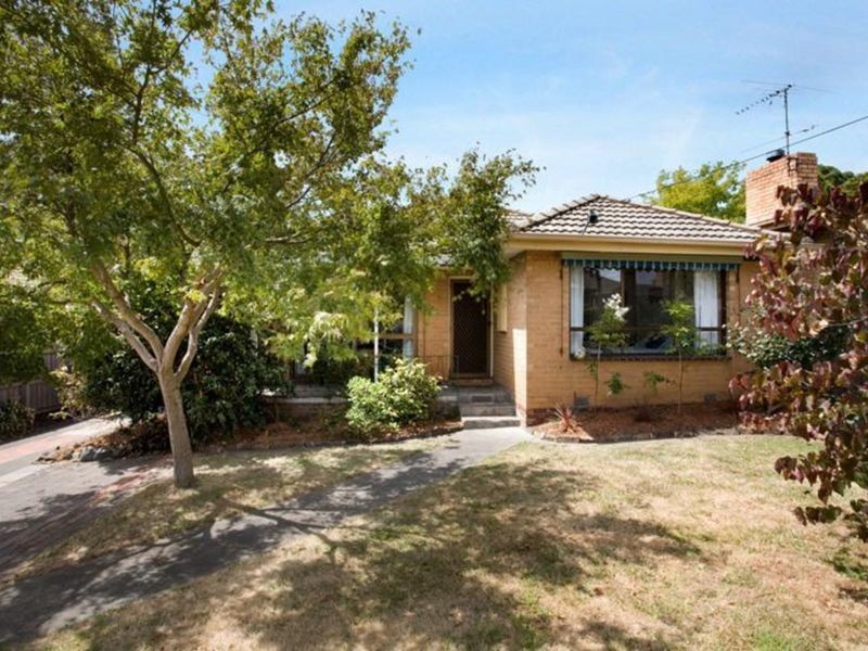 5 Highview Grove, Burwood East VIC 3151