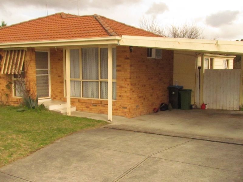 27 Peebles Street, Endeavour Hills VIC 3802