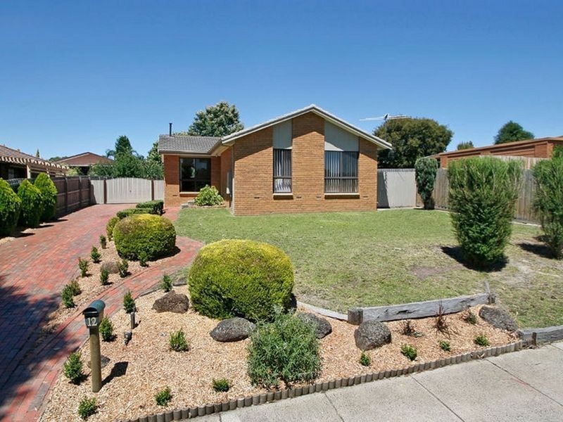 12 Eildon Parade, Rowville VIC 3178