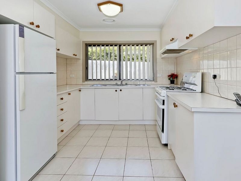 12 Eildon Parade, Rowville VIC 3178