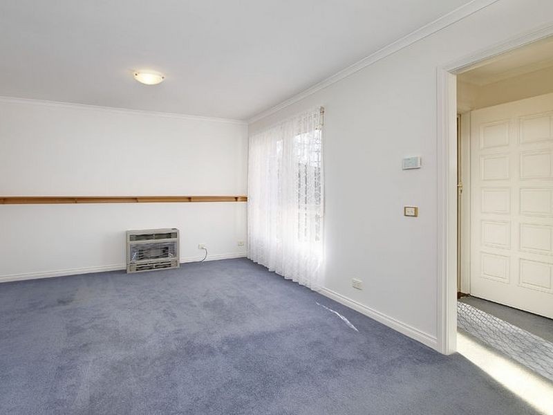 2/19 Acacia Road, Upper Ferntree Gully VIC 3156