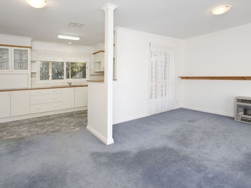 2/19 Acacia Road, Upper Ferntree Gully VIC 3156