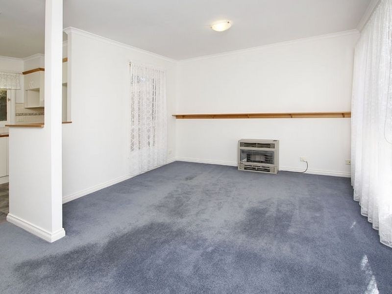 2/19 Acacia Road, Upper Ferntree Gully VIC 3156