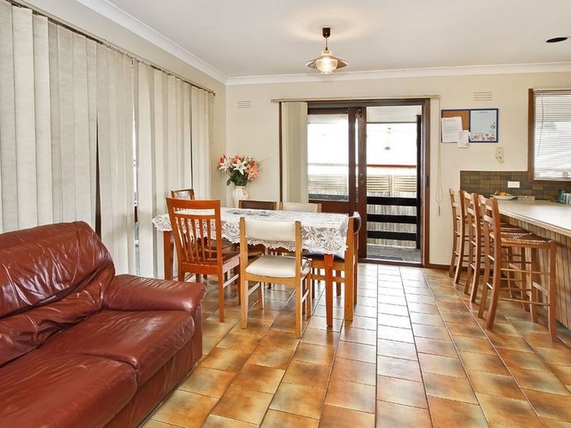 5 Vinen Road, Scoresby VIC 3179