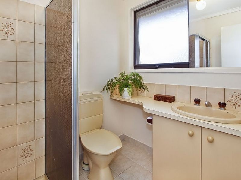 13 Rayner Close, Rowville VIC 3178