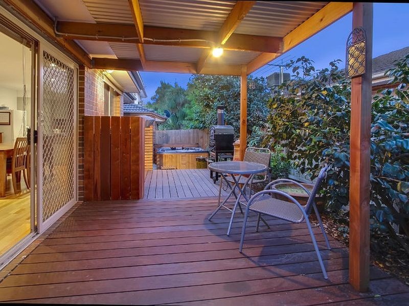 2/7 Deschamp Crescent, Rowville VIC 3178