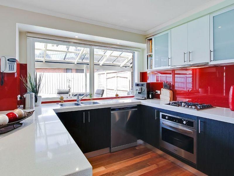 30 Willow Avenue, Rowville VIC 3178