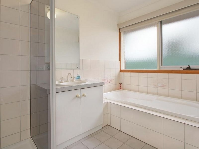 43 Willow Avenue, Rowville VIC 3178