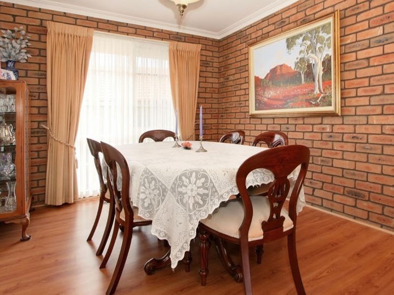 43 Willow Avenue, Rowville VIC 3178