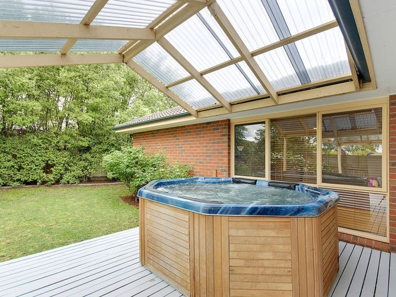 4 Alan Place, Rowville VIC 3178