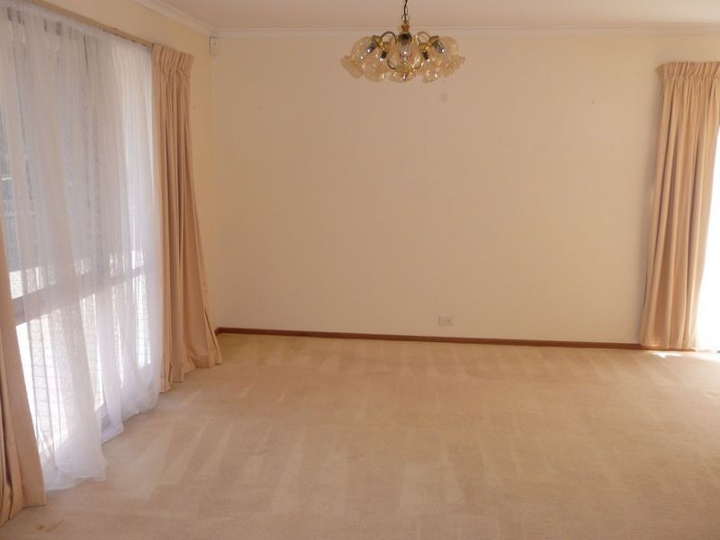 47 Balladonia Road, Rowville VIC 3178