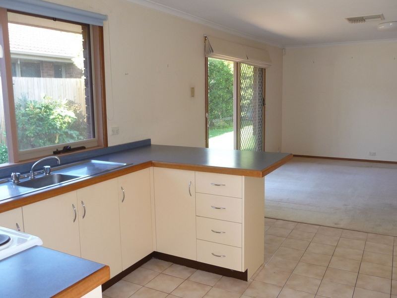 47 Balladonia Road, Rowville VIC 3178