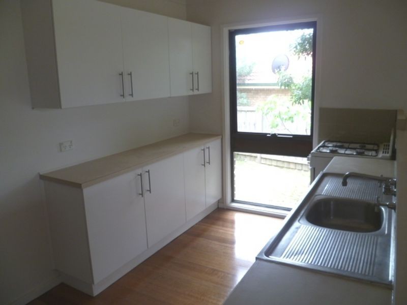 44 Wedge Crescent, Rowville VIC 3178