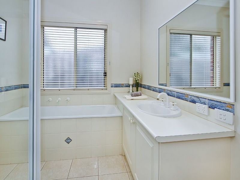 7/148 Waradgery Drive, Rowville VIC 3178