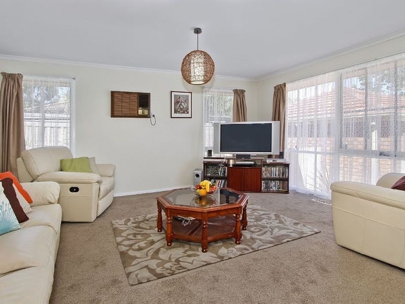 24 Bickerton Court, Rowville VIC 3178