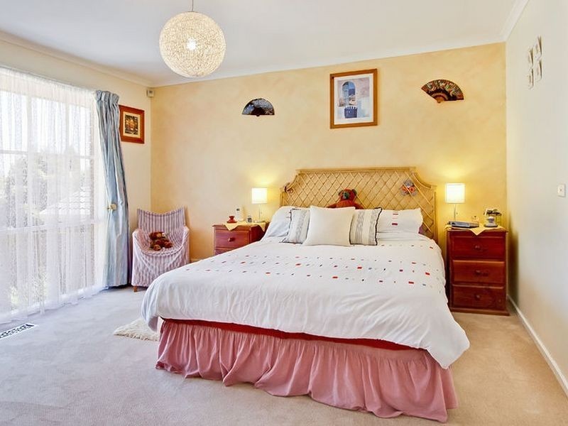 24 Bickerton Court, Rowville VIC 3178