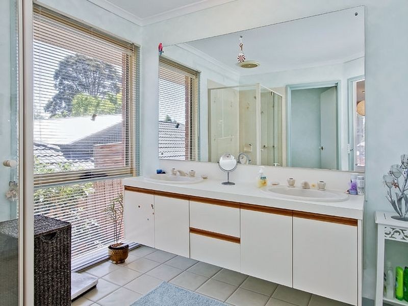 24 Bickerton Court, Rowville VIC 3178