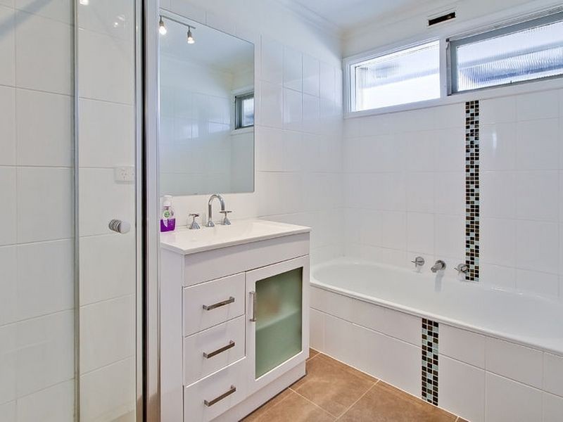 1/11 Mindara Avenue, Rowville VIC 3178