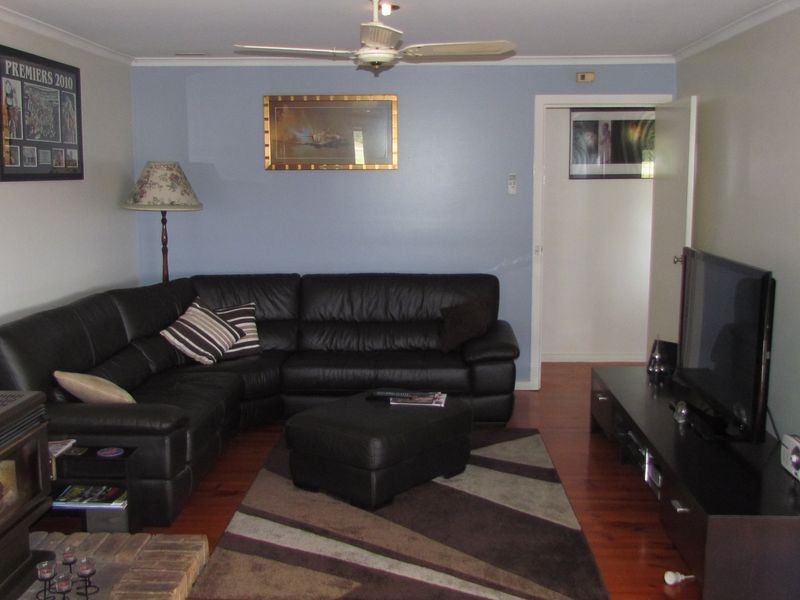 66 Lakeview Avenue, Rowville VIC 3178