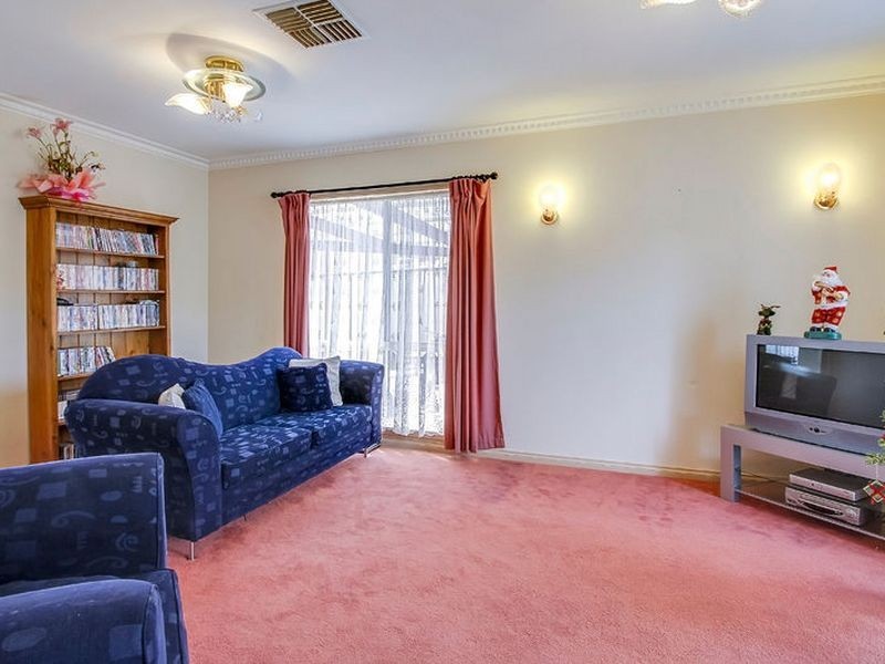 11 Ashbrook Close, Rowville VIC 3178